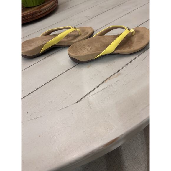 Vionic Slides - Picture 7 of 10